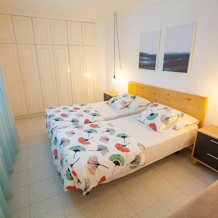 Apartamento Atlantico Playa 2 Apartment Puerto De Naos Bagian luar foto